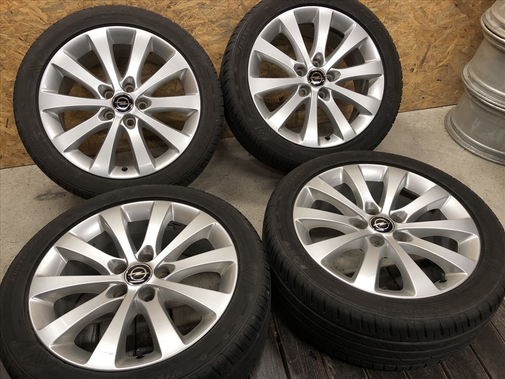 17 col Opel alufelni gyári 17 colos 5x110 nyári gumi 3. kép