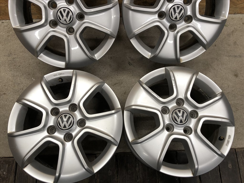 16 colos gyári VW Amarok alufelni 16 col 5x120 3. kép