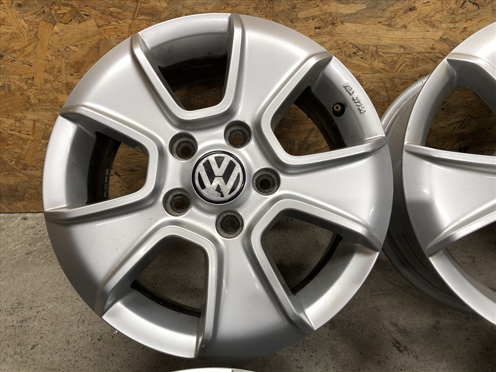 16 colos gyári VW Amarok alufelni 16 col 5x120 7. kép