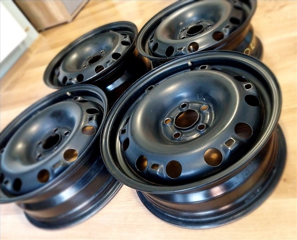 5x100 15" SKODA/VW gyári használt lemezfelni garnitúra 1. kép