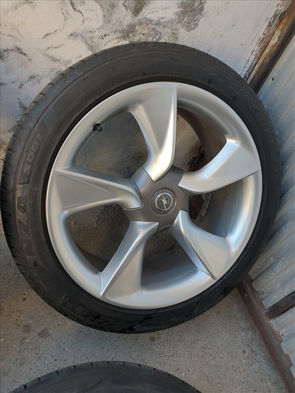 19" 5x115 Opel J Astra GTC 3. kép