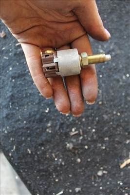 Toyota Land Cruiser Prado (J9) féklámpa kapcsoló