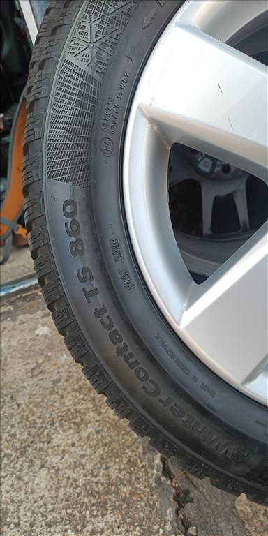 újszerű  Continental téli garnitura eladó 9. kép