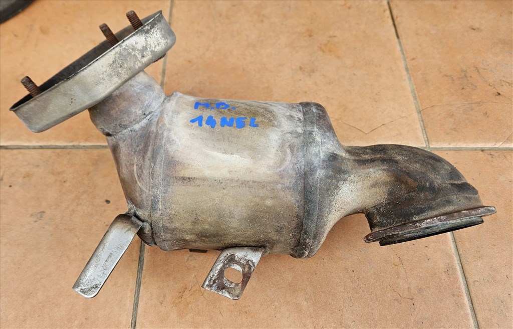 Opel Meriva B 1.4 Turbo Katalizátor A14nel 55579745 1. kép