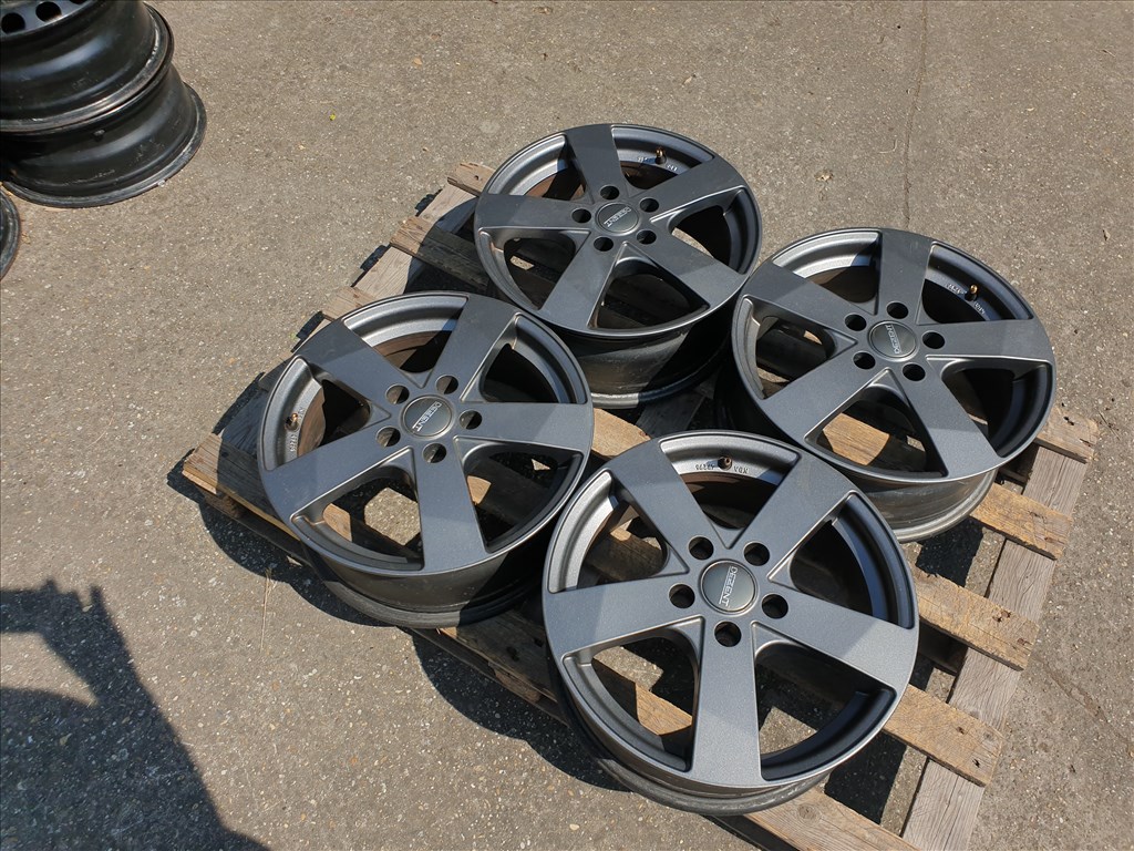 16" 5x112 Volkswagen 5. kép