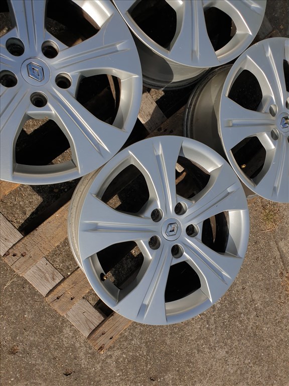 17" 5x114,3 Renault 3. kép