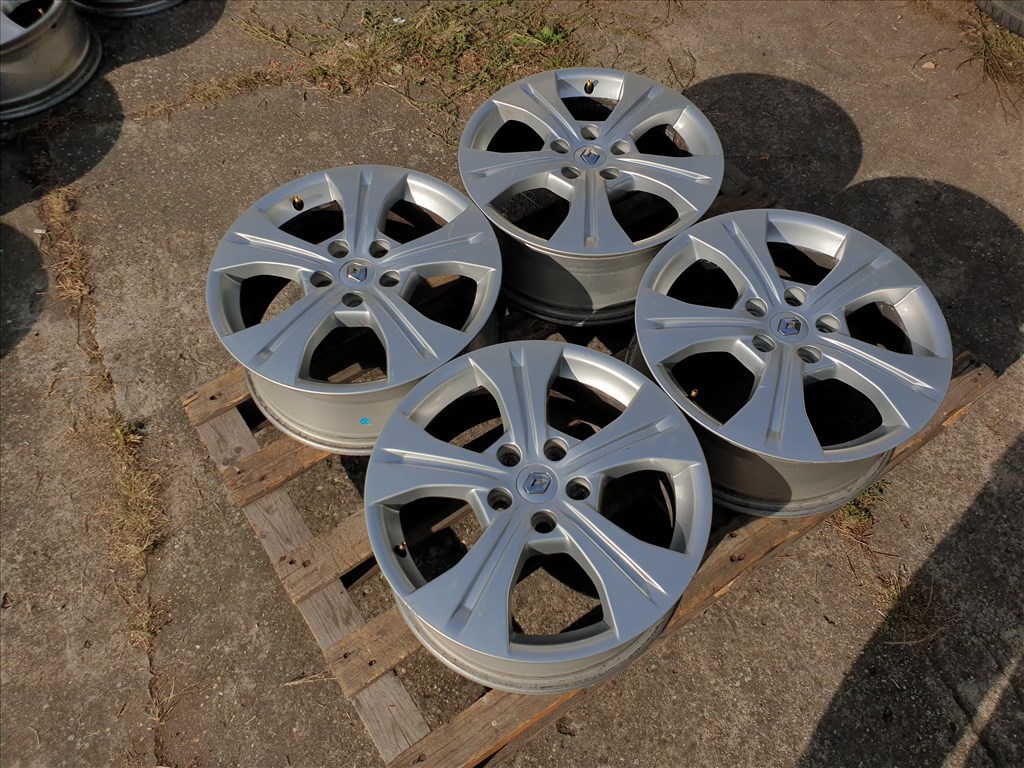 17" 5x114,3 Renault 5. kép