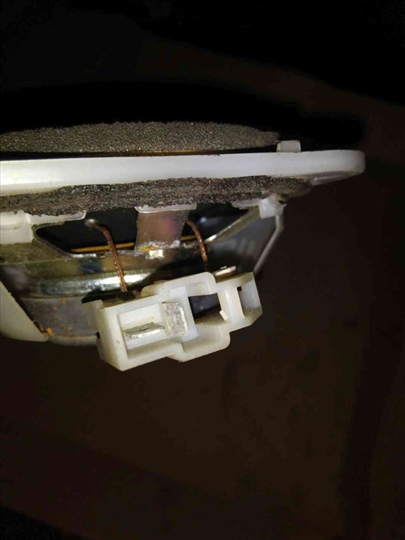 Ford Ranger II Jobb Hátsó Ajtó Hangszóró UR63 66 960 3. kép