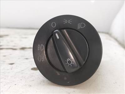 VW POLO CLASSIC (6KV2/ 6V5/ 9J2/ 9J4) 75 1.6 Világítás Kapcsoló #42404# 1C0941531A