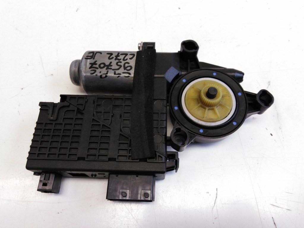 Citroen C4 picasso jobb elsõ ablakemelõ motor 9682495780 1. kép