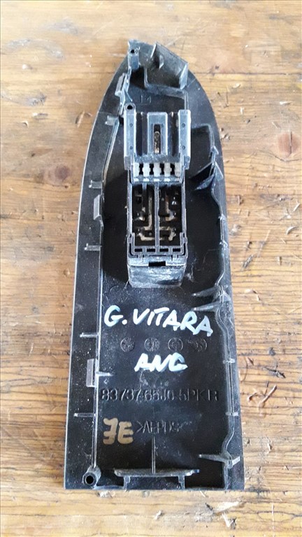 Suzuki Grand Vitara 05- Jobb Elsõ Ablakemelõ Kapcsoló 83737-65J0-5PK R 2. kép