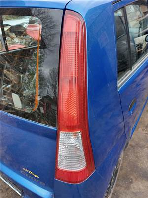 Daihatsu Cuore 1.0 12V jobb hátsó lámpa 