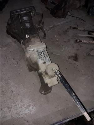 Suzuki Samurai Váltó