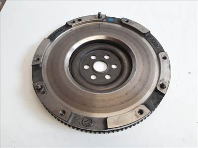 Mazda CX-3  lendítőkerék egytömegû