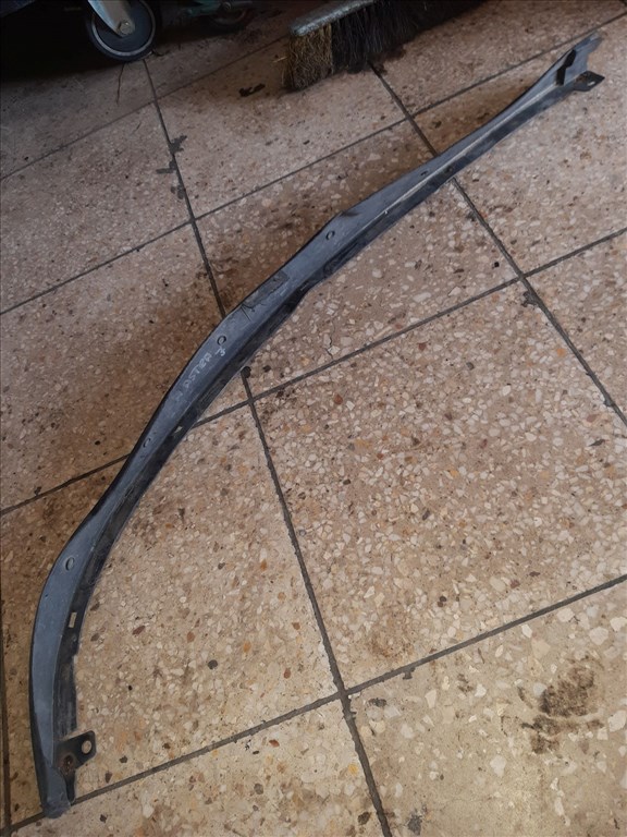 Opel Astra H Jobb Elsõ Lökhárító Burkolat 13 121 999 2. kép