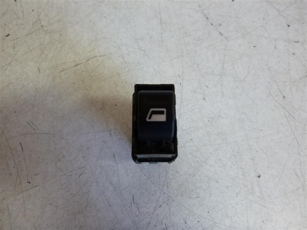 Peugeot 206 jobb hátsó ablakemelõ kapcsoló 1. kép