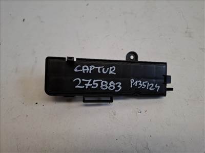 Renault Captur  pollenszûrőfedél 5R5822100