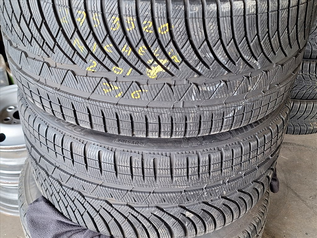  275/35/20"  Michelin téli gumi  2. kép