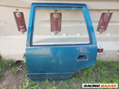 Suzuki Swift II Bal hátsó ajtó 