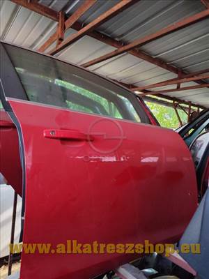 Opel Astra J jobb első ajtó. Piros, króm léces