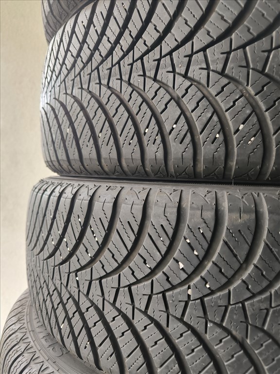 215/5517" 2024 használt Falken négyévszakos gumi gumi 4. kép