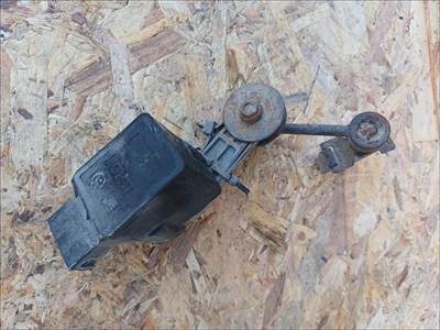 BMW E39 (1995-2004) Hátsó Xenon Szintező Elektronika 