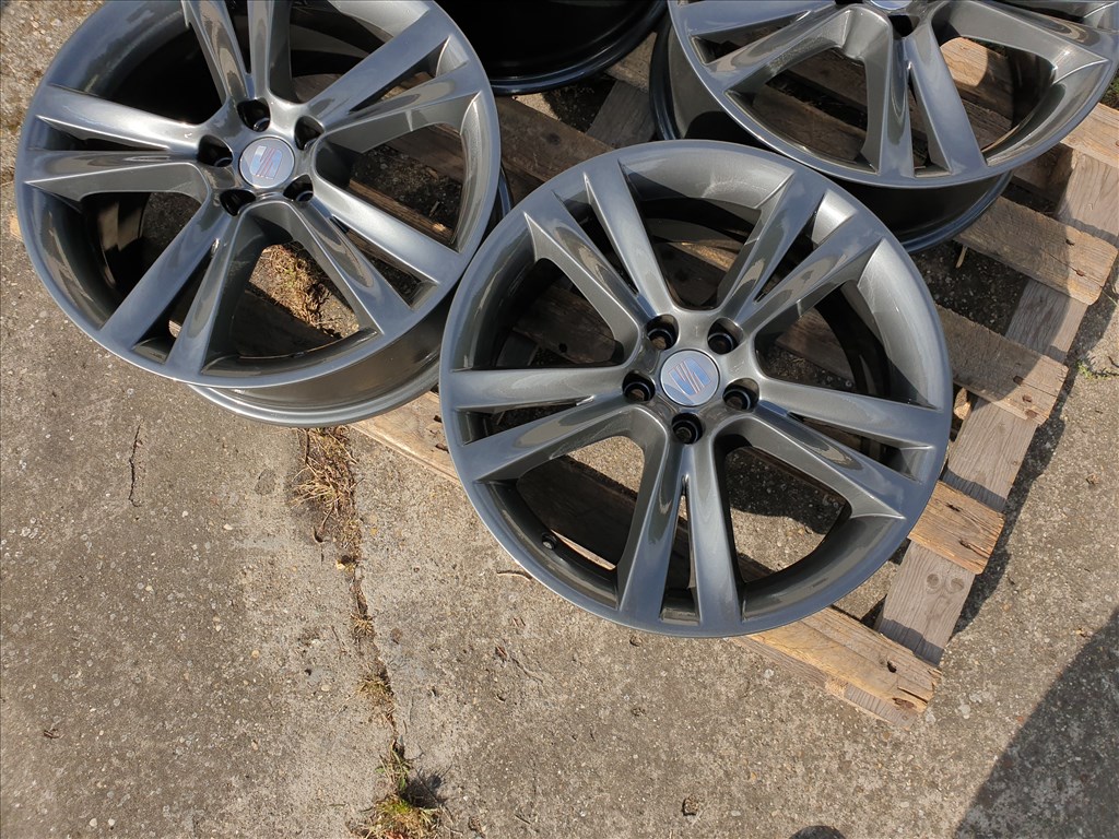 17" 5x100 Seat Ibiza 4. kép