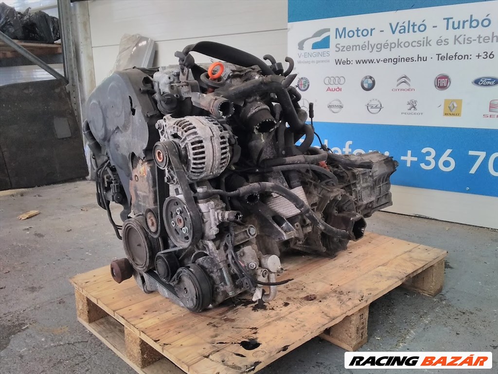 AUDI 2,0PDTDI, BRE bontott motor  3. kép