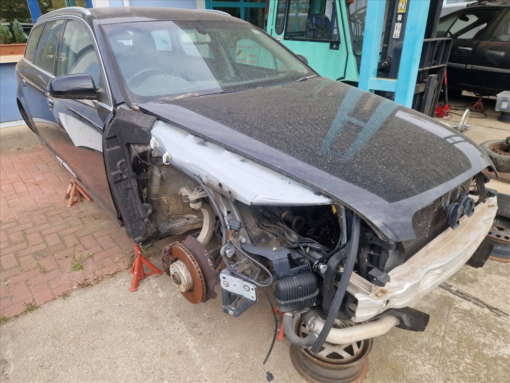 Audi A6 (C6 - 4F) (C6 - 4F) bontott alkatrészei 3. kép