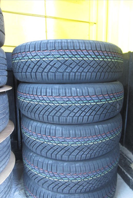  185/65 R15 CONTINENTAL  ALLSEASONCONTACT2 88T 1. kép