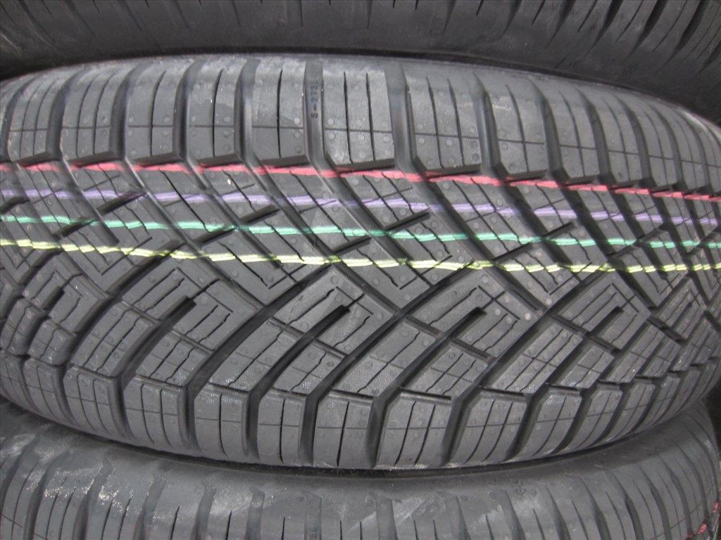  185/65 R15 CONTINENTAL  ALLSEASONCONTACT2 88T 3. kép