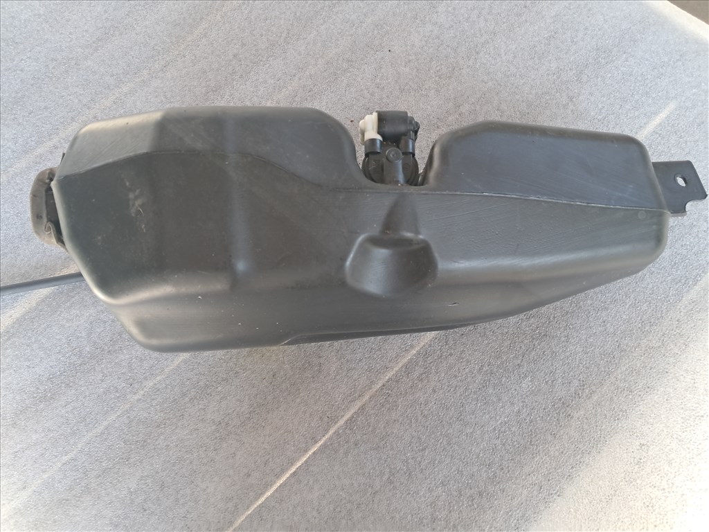 Dacia Duster II ablakmosó tartály  289104897r 5. kép