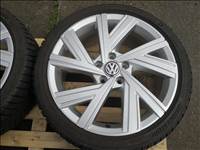 Volkswagen Golf 8 "Bergamo" 18-as gyári alukerék