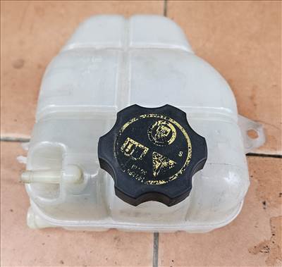 Opel Meriva B 1.4 Turbo kiegyenlítő tartály 