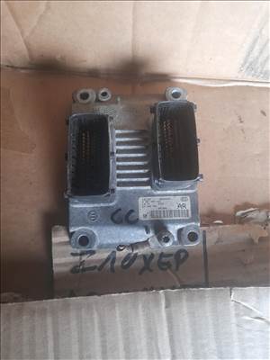 Opel corsa c z10xep motorvezérlő 24443785 0261207421