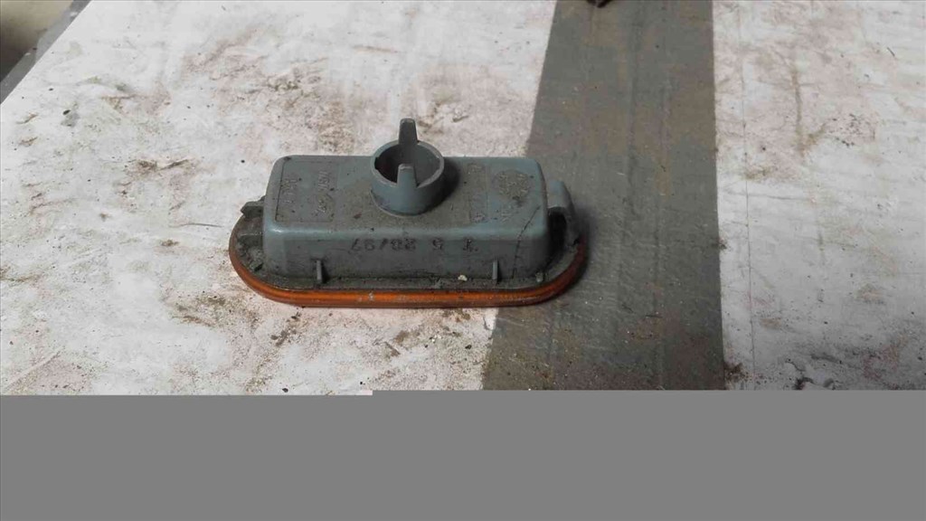 Volkswagen Passat B5 96-05 Oldalindex 2. kép