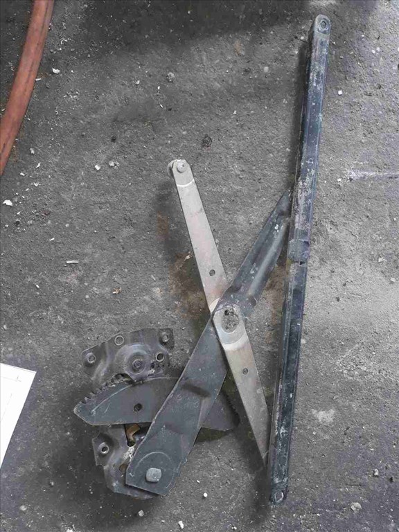 Suzuki Swift II 92-03 Bal Elsõ Ablakemelõ Szerkezet Mechanikus 2. kép