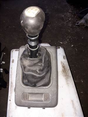 Ford Transit Connect Váltó Box Takaró + Váltó Szoknya