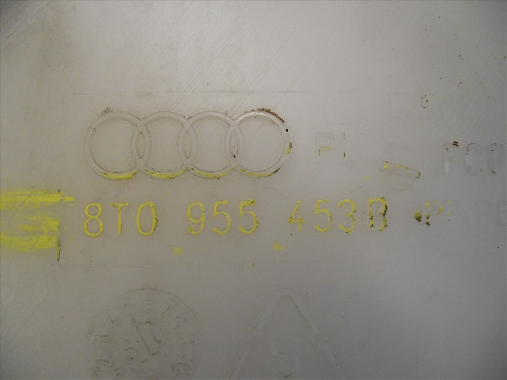 Audi A4 B8 A5 ablakmosó tartály motorral 8t0955453b 2. kép