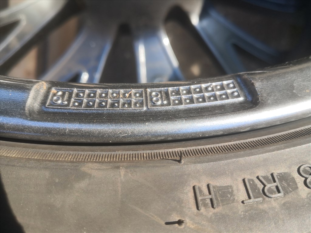 Audi Q5 19-es újszerű nyári kerék 7. kép