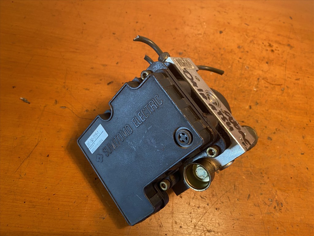 Daihatsu Coure 1.0 12V ABS kocka  3. kép