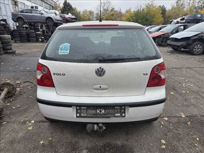 Volkswagen Polo IV 1.4 16V HÁTSÓ lámpa 