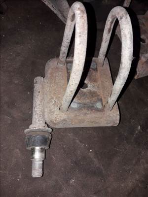 Suzuki Samurai Rugó Tartó Kengyel / Cuppánt