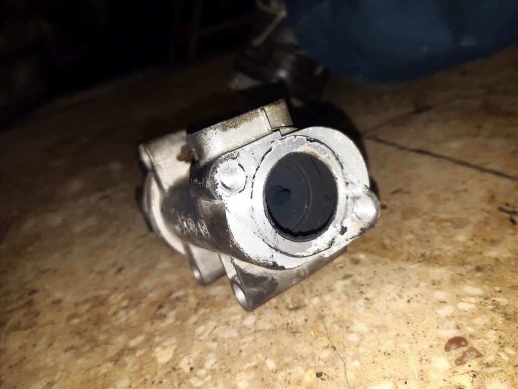 Opel Zafira B EGR Szelep 55215832 2. kép