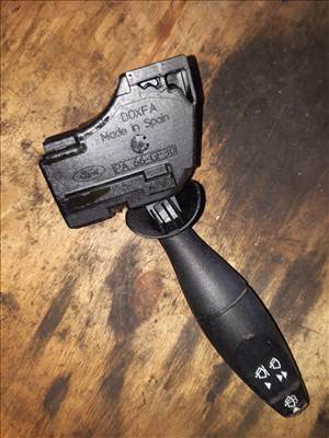 Ford Transit Connect Ablaktörlő Kapcsoló