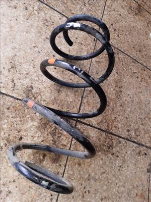 Renault Kadjar Első Rugó