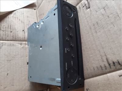 Renault Master Rádiós CD Lejátszó 8200 633 621--B