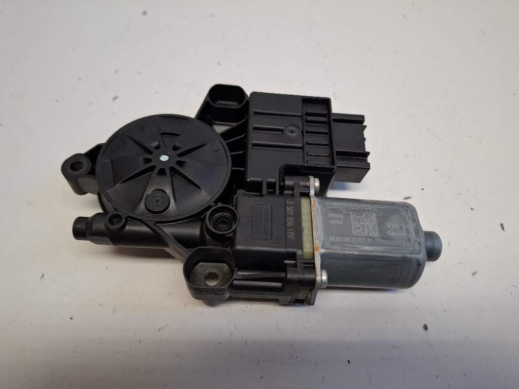 Seat Arona bal elsõ ablakemelõ motor 2Q1959405E 2. kép