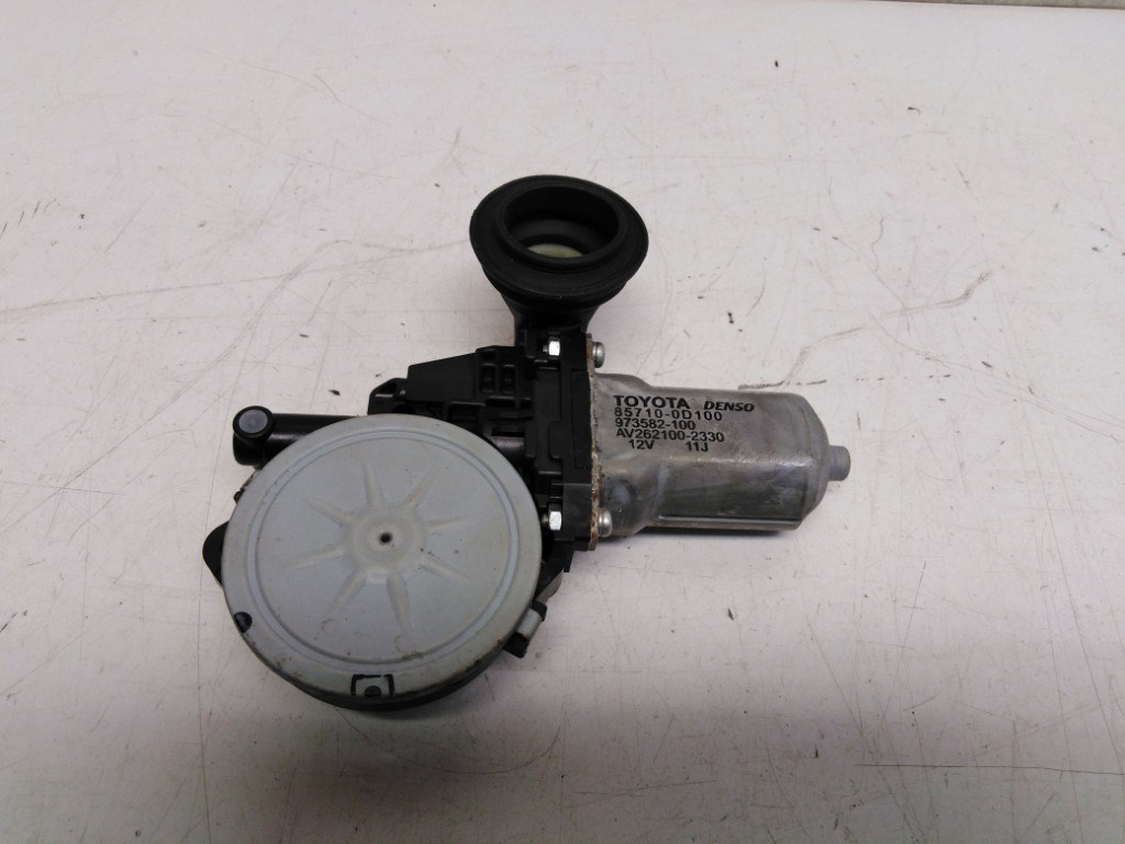 Toyota Auris (E150) bal hátsó ablakemelõ motor 857100D100 2. kép