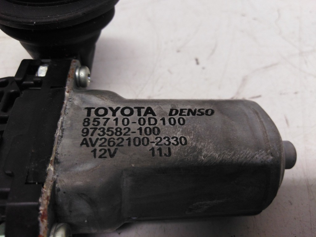 Toyota Auris (E150) bal hátsó ablakemelõ motor 857100D100 4. kép